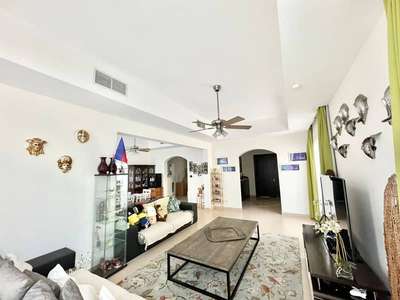 realestate photo 1