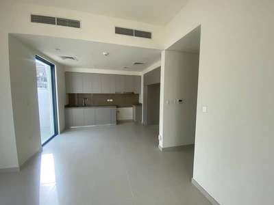 realestate photo 1