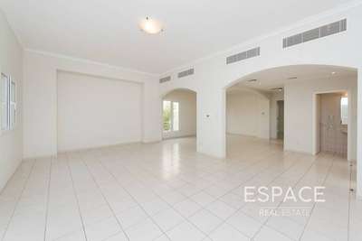 realestate photo 1