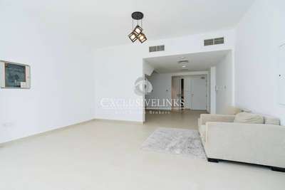 realestate photo 1