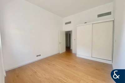 realestate photo 1