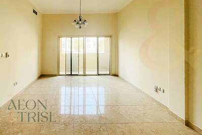 realestate photo 1