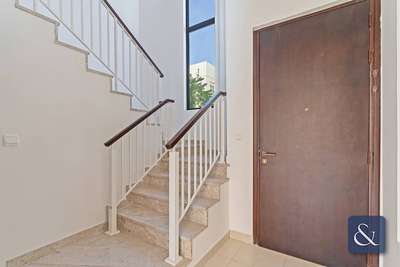 realestate photo 1