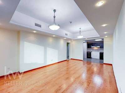 realestate photo 1