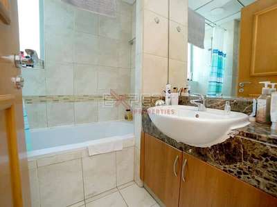 realestate photo 1