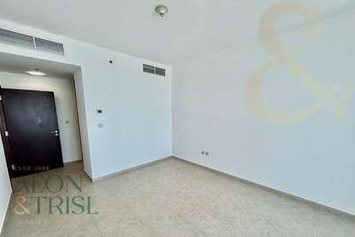 realestate photo 1