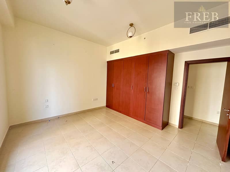 realestate photo 1