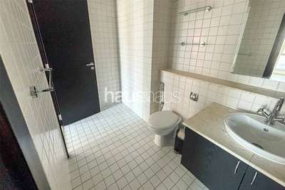 realestate photo 1