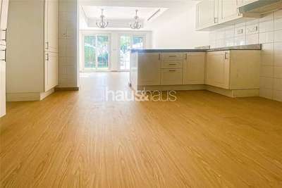 realestate photo 1