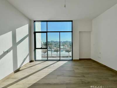 realestate photo 1