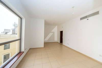 realestate photo 1