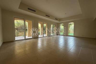 realestate photo 1