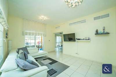 realestate photo 1