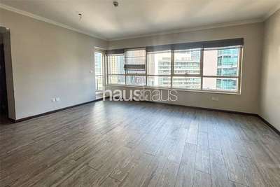 realestate photo 1