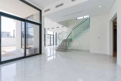 realestate photo 1