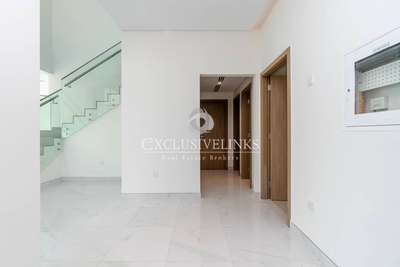 realestate photo 1