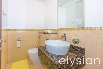 realestate photo 1