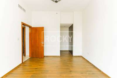 realestate photo 1