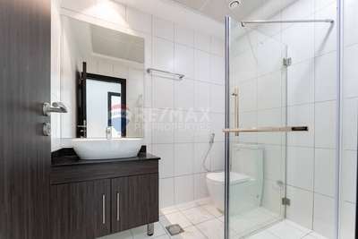 realestate photo 3