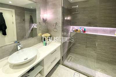 realestate photo 1