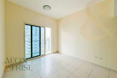 realestate photo 1