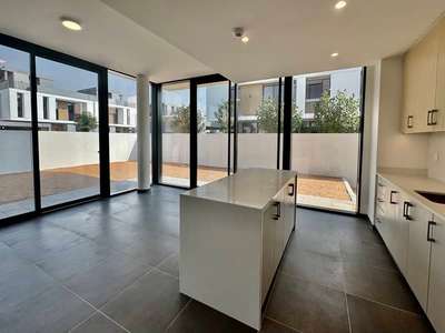 realestate photo 3