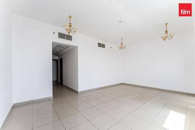 realestate photo 1