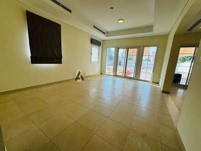 realestate photo 1