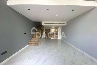 realestate photo 1