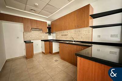 realestate photo 1