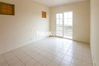 realestate photo 1