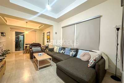 realestate photo 1