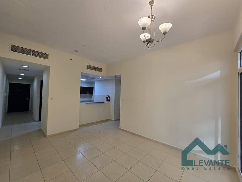 realestate photo 1