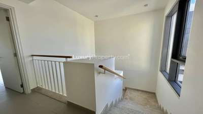 realestate photo 3