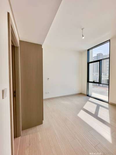 realestate photo 1