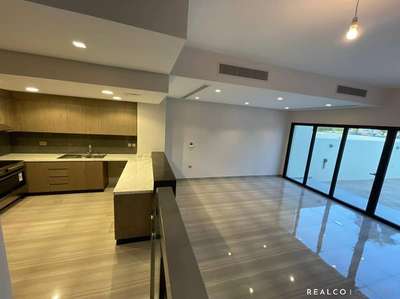 realestate photo 1