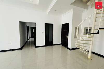 realestate photo 1