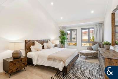 realestate photo 1
